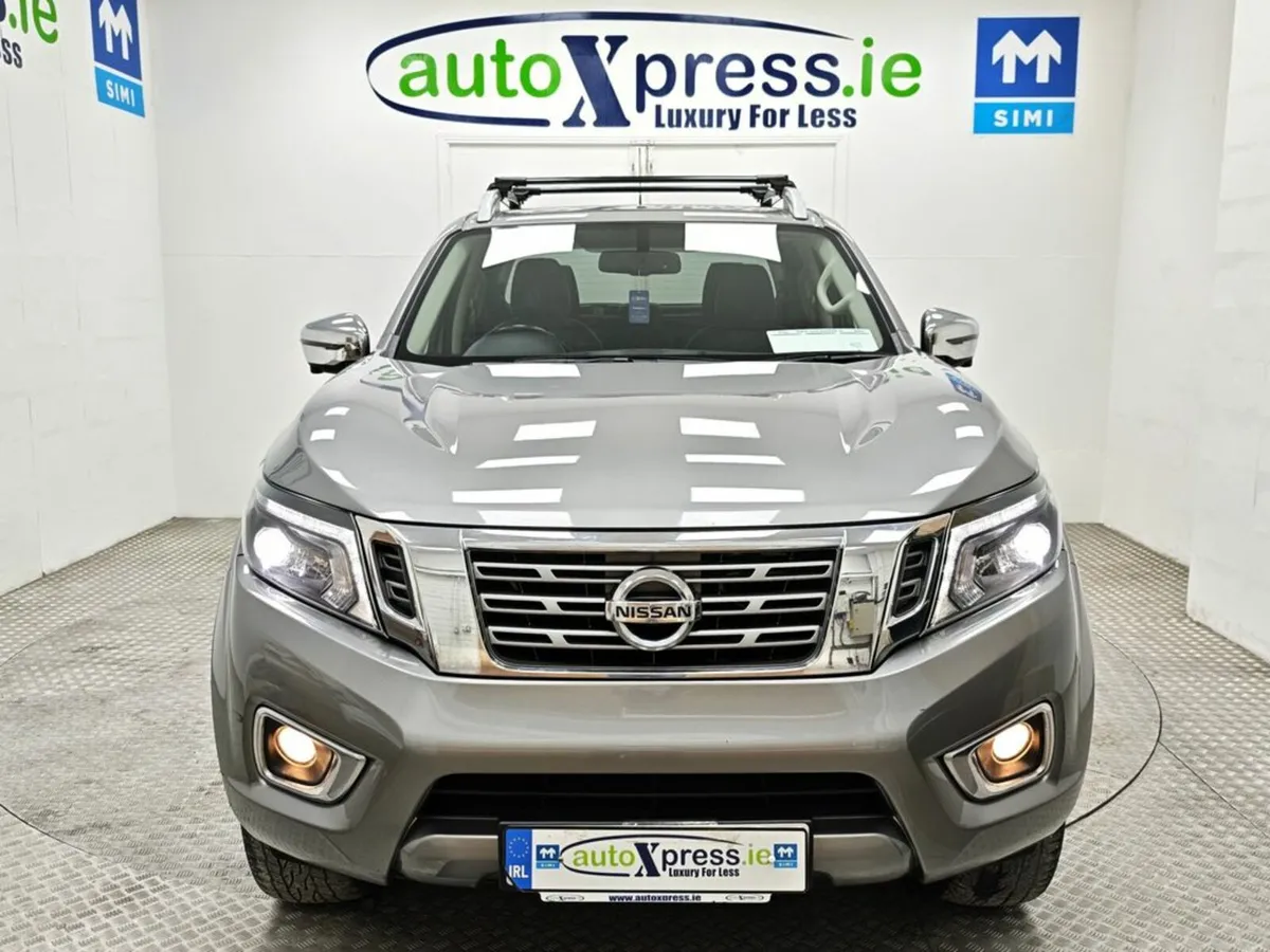 Nissan Navara DCI TEKNA 2.3 DCI 4WD TEKNA CrewCab - Image 3