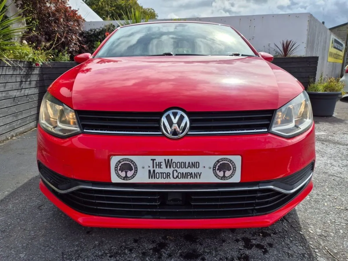 Volkswagen Polo 1.2 TSI DSG Auto / Comfortline / - Image 3