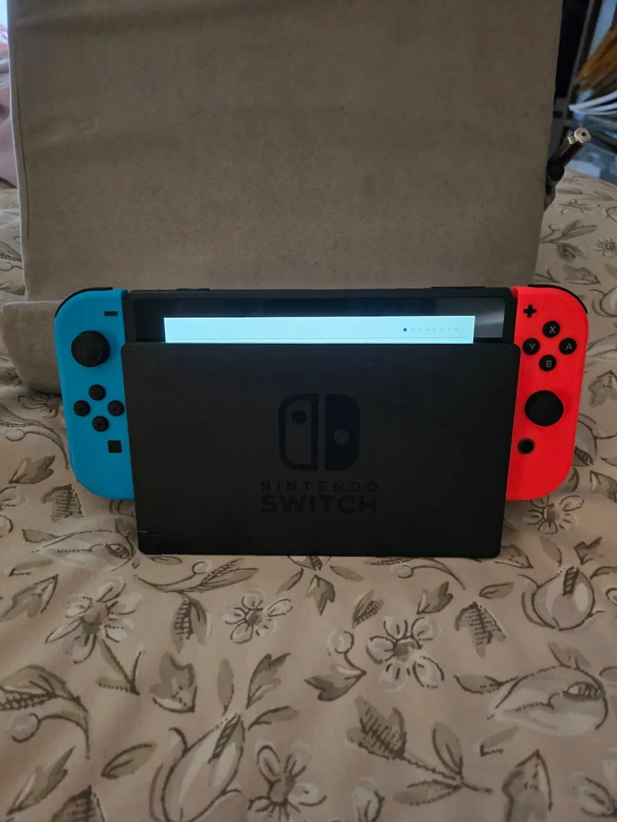 Nintendo switch - Image 2