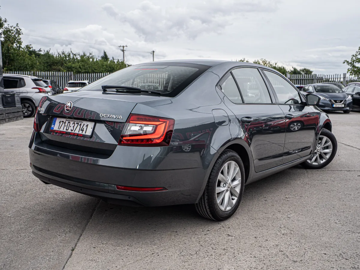 2017 Octavia 1.2tsi/High spec/FSH/1yr warranty - Image 2