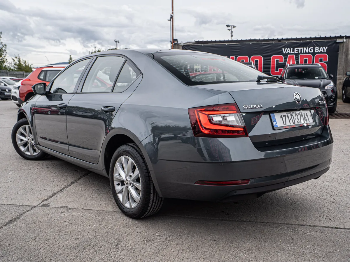 2017 Octavia 1.2tsi/High spec/FSH/1yr warranty - Image 3