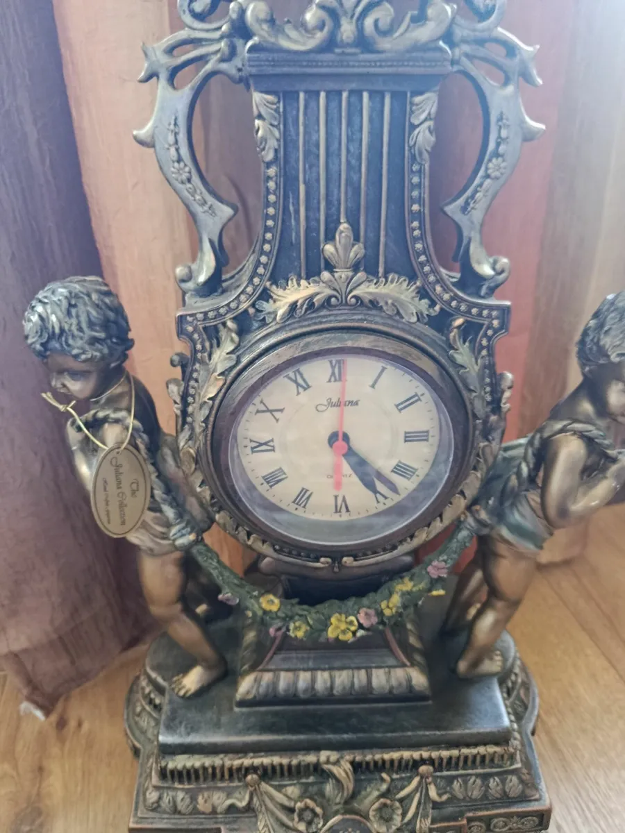 Large mantle statement piece clock unused - Image 4