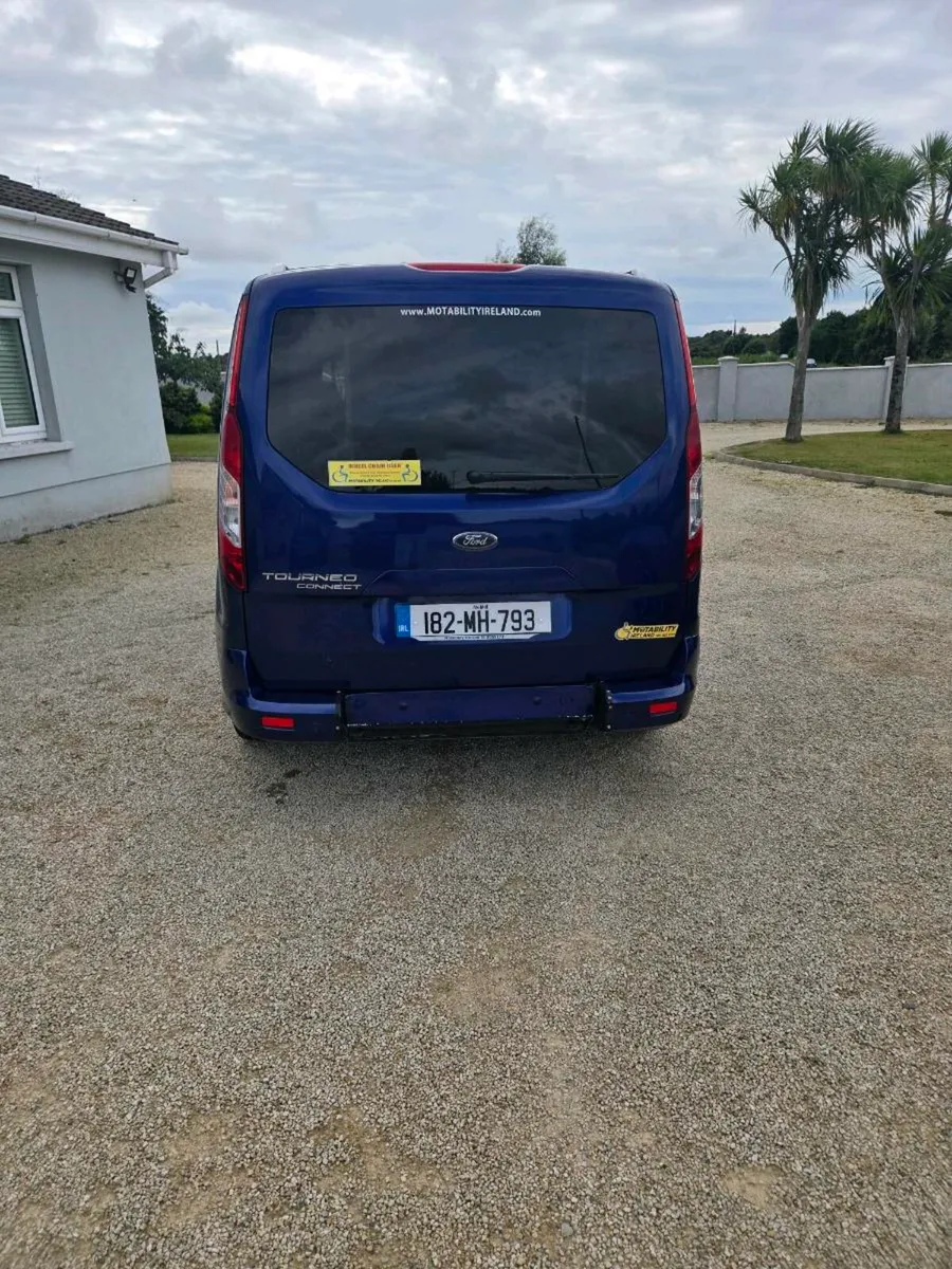 Ford Grand Tourneo Connect- Wheelchair - Image 4