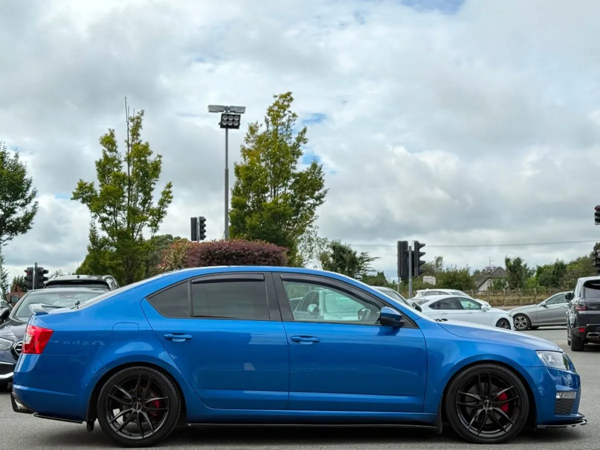Skoda Octavia 2.0 TDI VRS 184PS Auto - Image 4