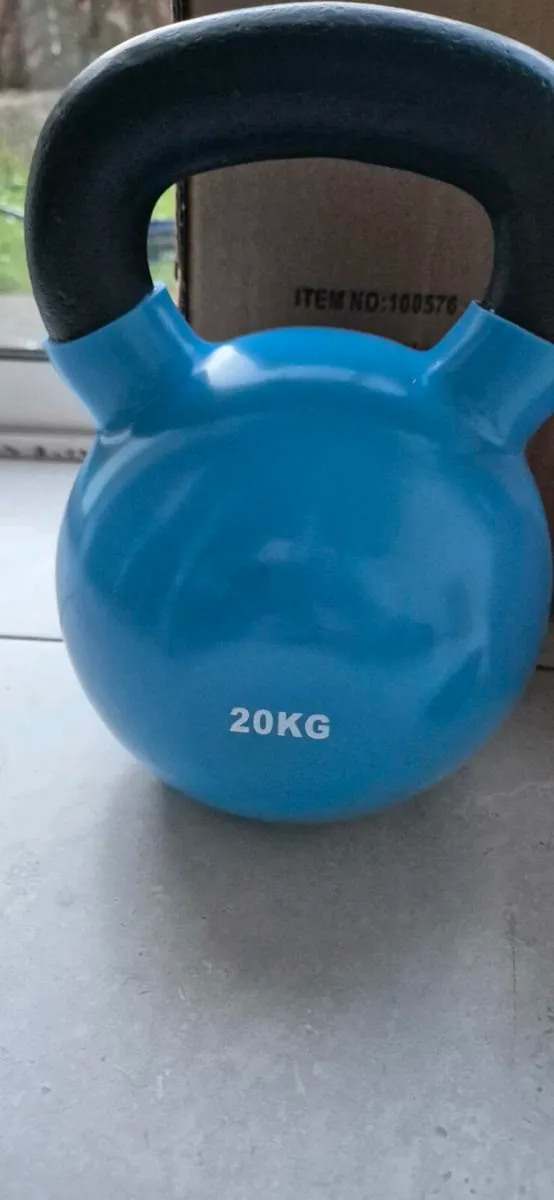 Brand new 20 kilo cadt iron kettlebell - Image 2