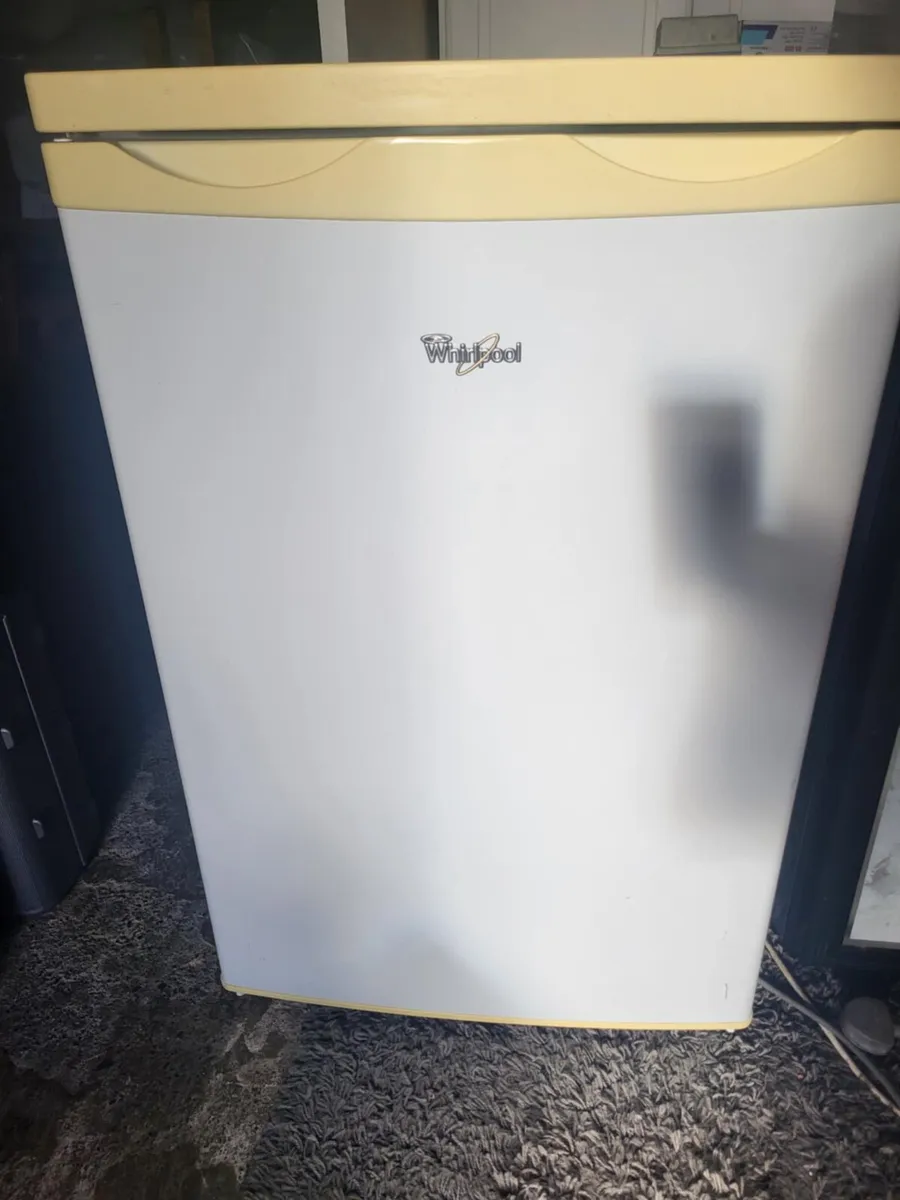 Undercounter fridge - Image 1
