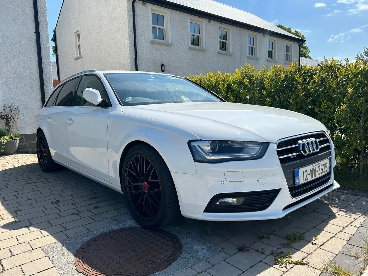 Audi A4 2012 Quattro - Image 1