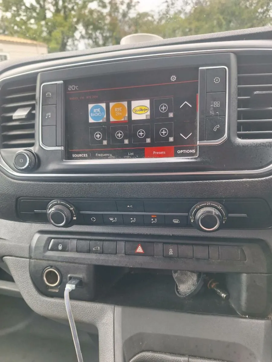 Citroen dispatch 2017 New Test - Image 3