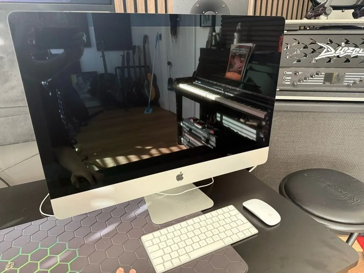 iMac 5K Retina 27 inch 2020 Intel - Image 1