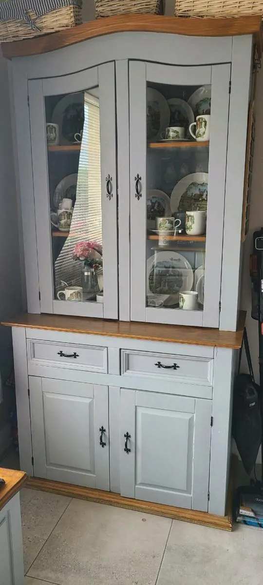 Kitchen dresser - Image 2