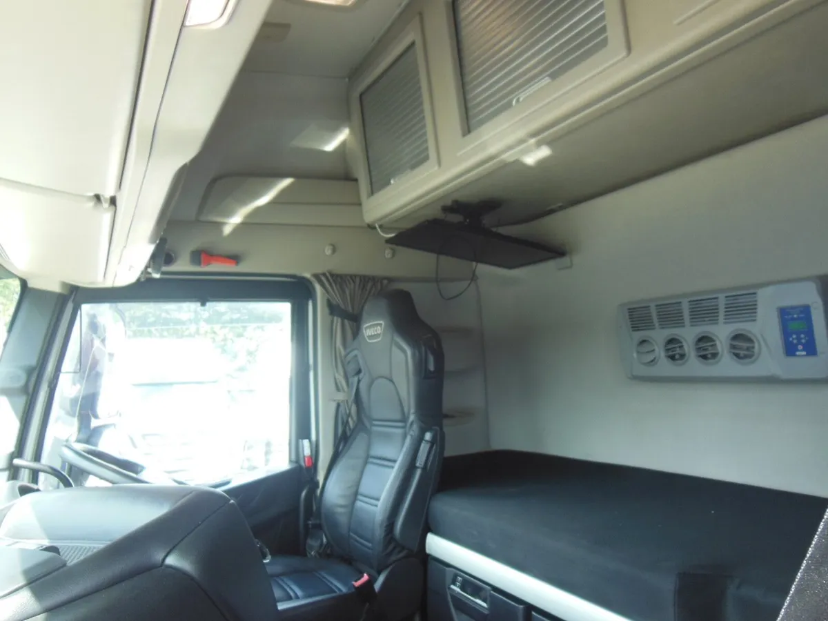 2023 iveco s way 490 - Image 2