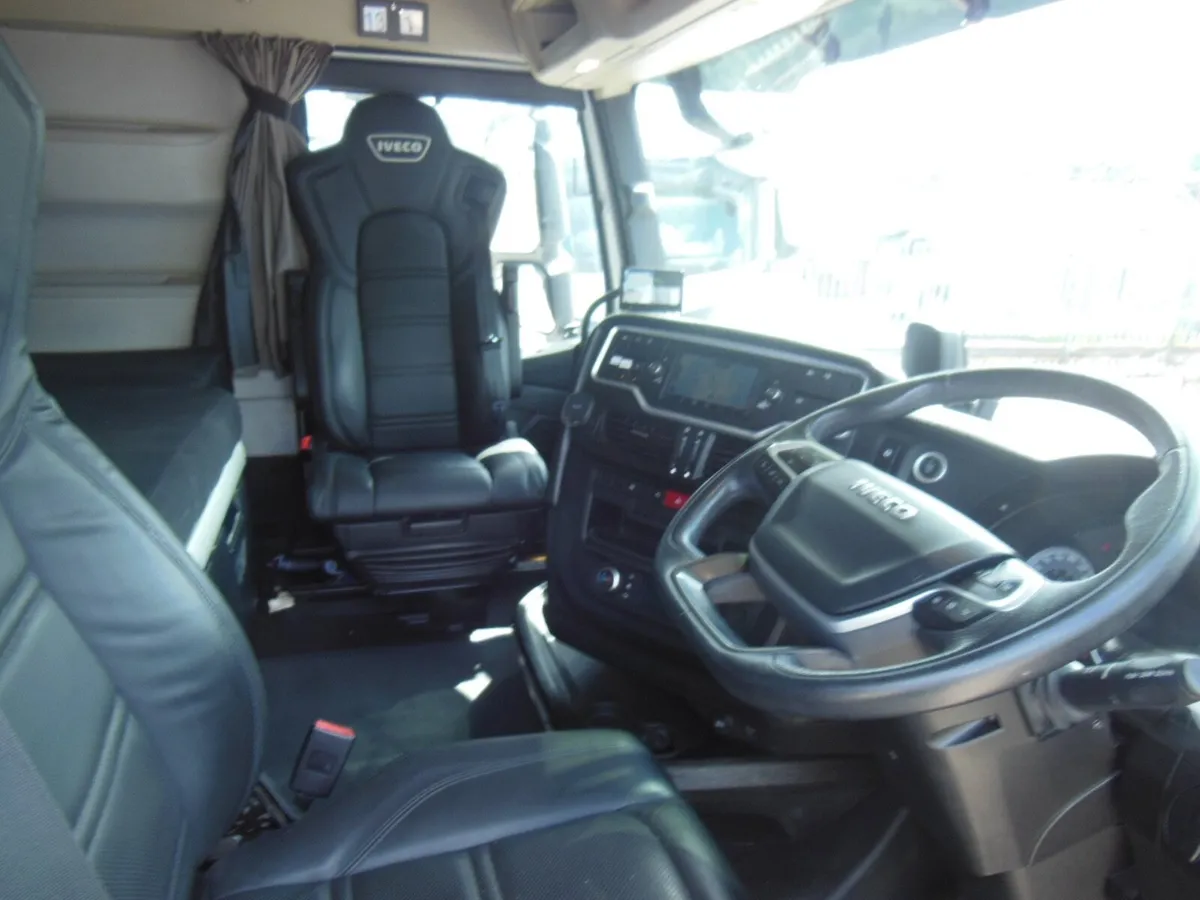 2023 iveco s way 490 - Image 3
