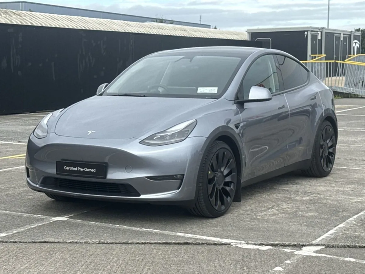 Tesla Model Y Performance All-wheel Drive  3 Mont - Image 1