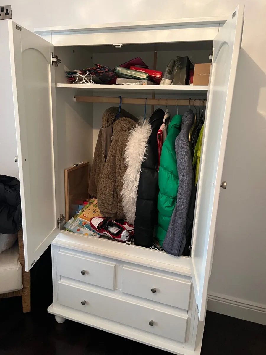 Wardrobe - Image 2