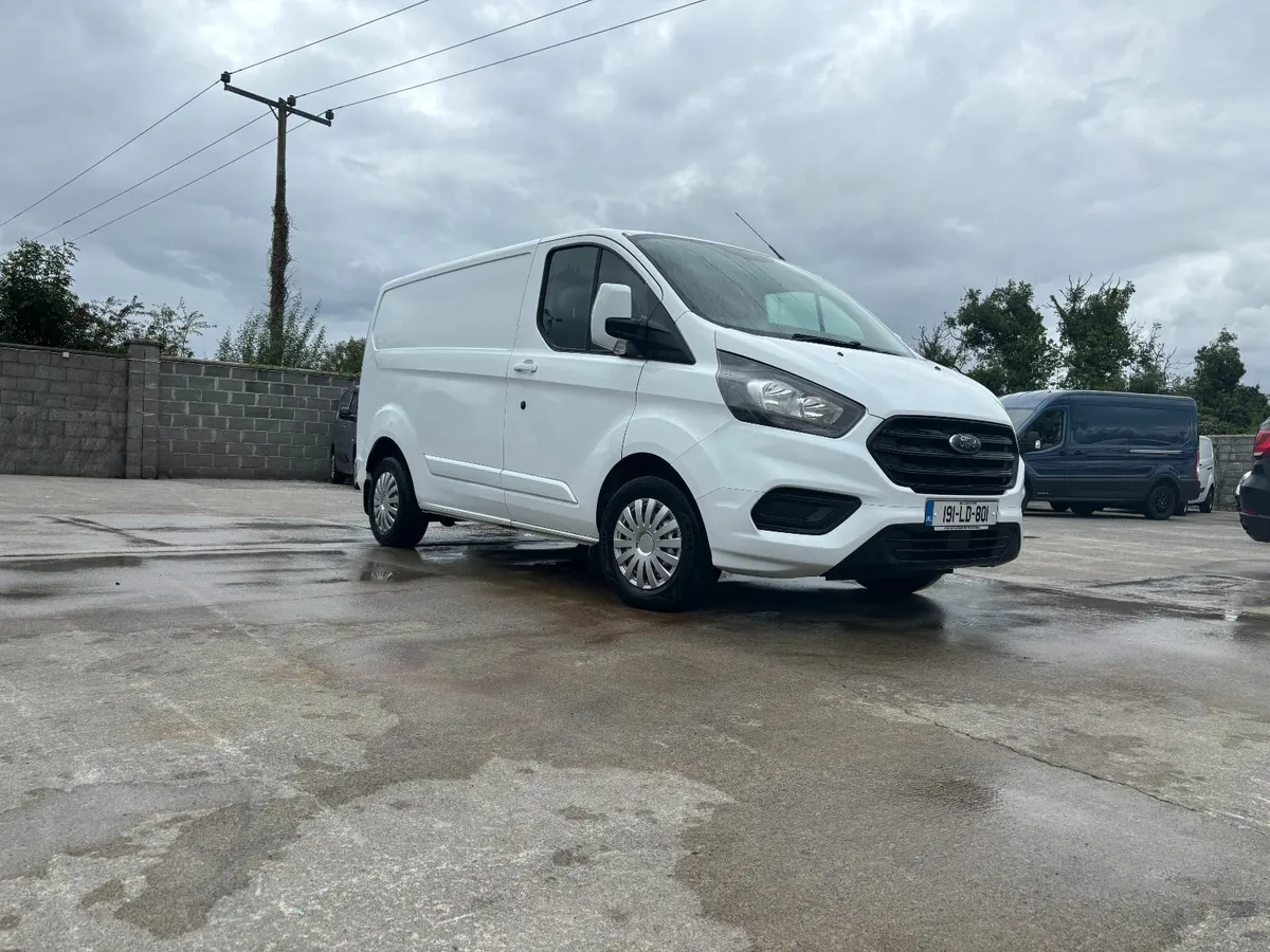 Stunning Ford Transit Custom !!! - Image 3