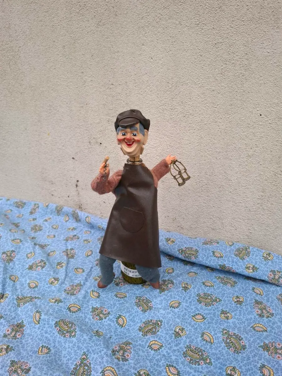 Novelty bottle postage possible