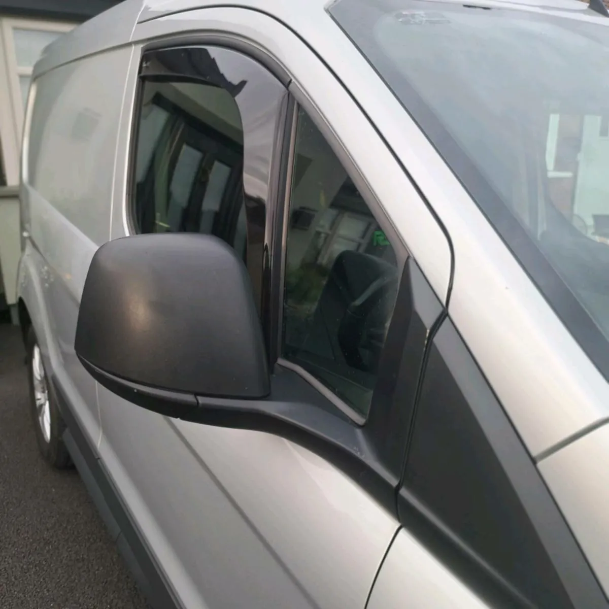 3 seater transit connect New Test and tax - Image 3