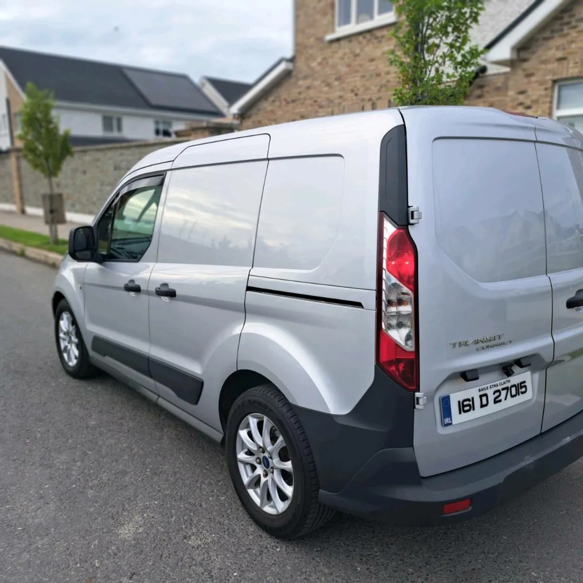 3 seater transit connect New Test and tax - Image 4
