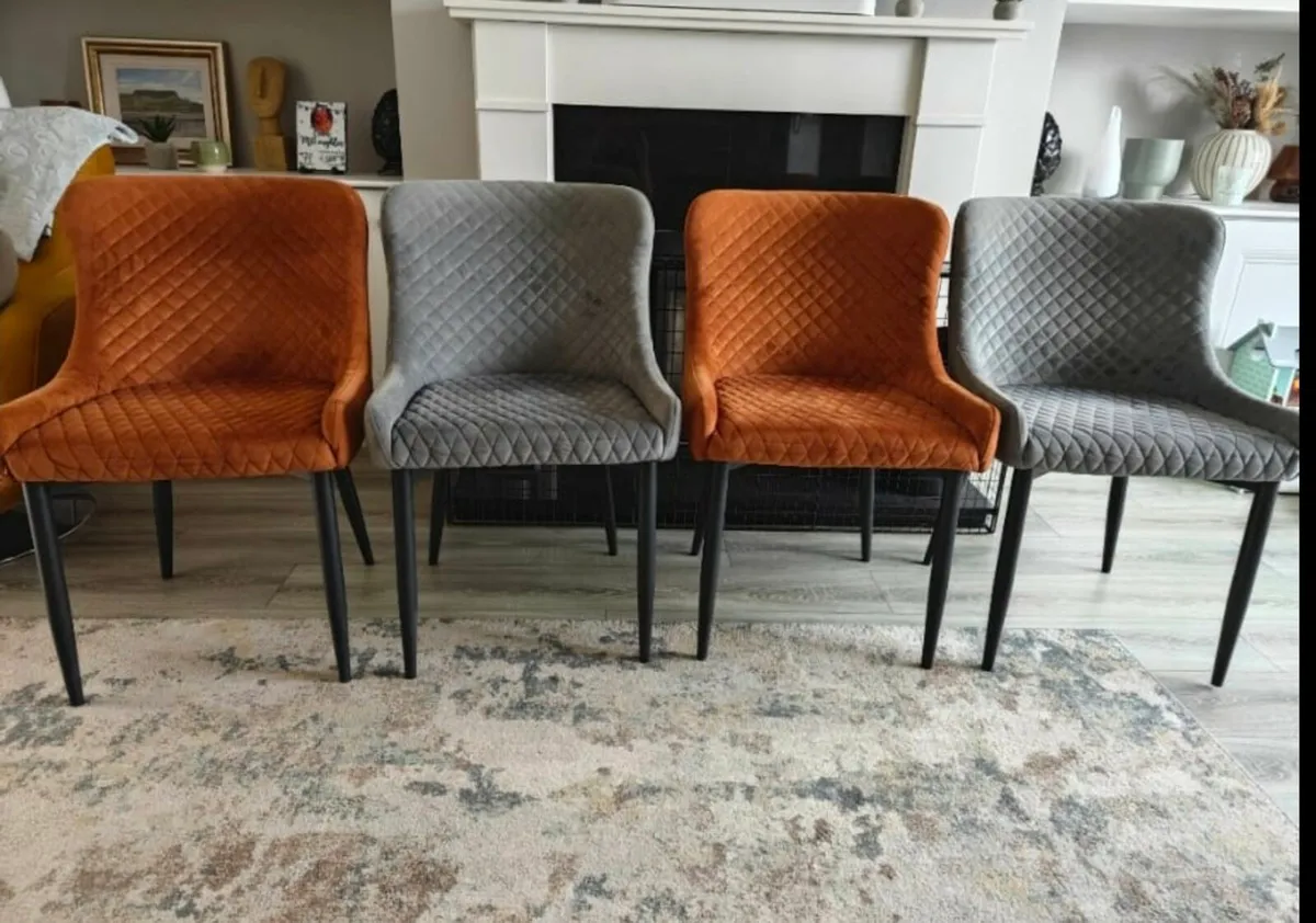Dining chairs - Image 1