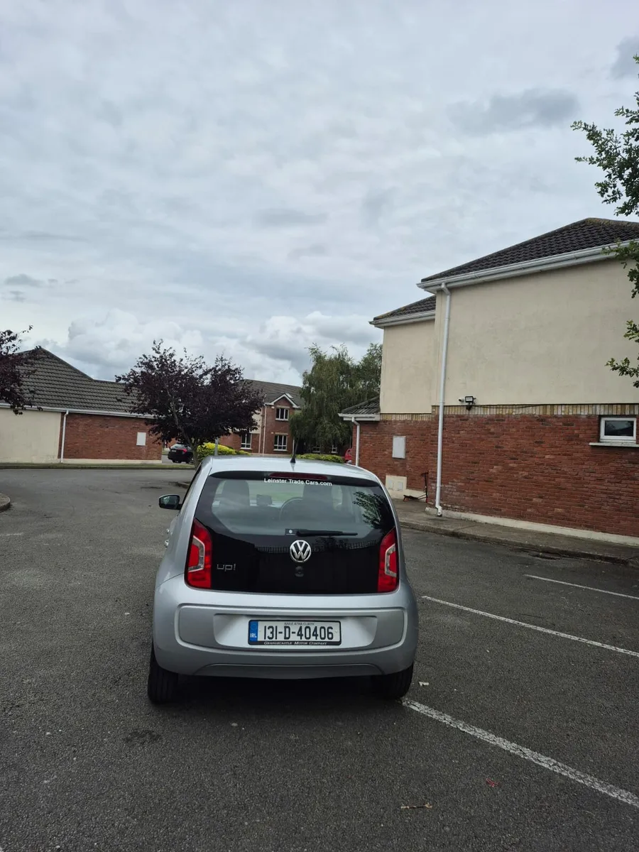 2013 Volkswagen Up Automatic - Image 4