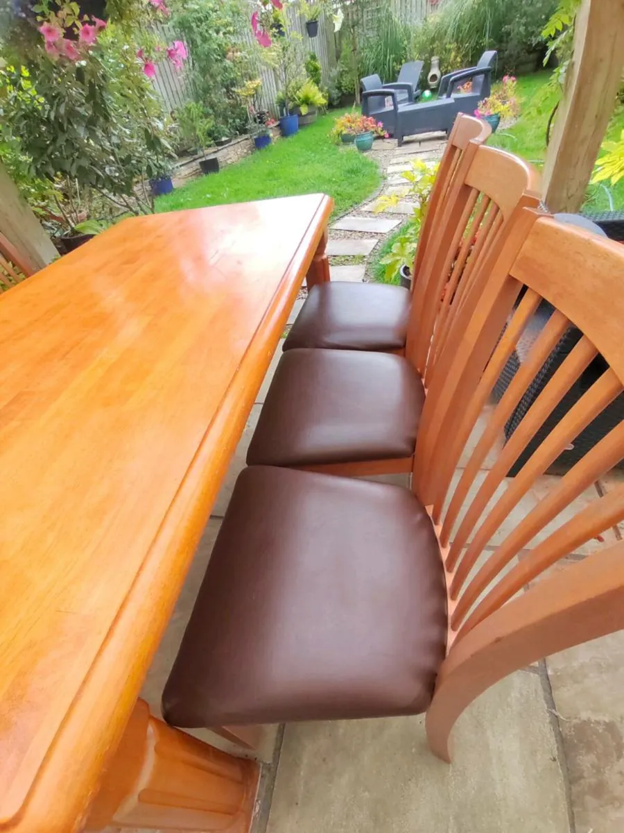 Large kitchen dining table - Image 3