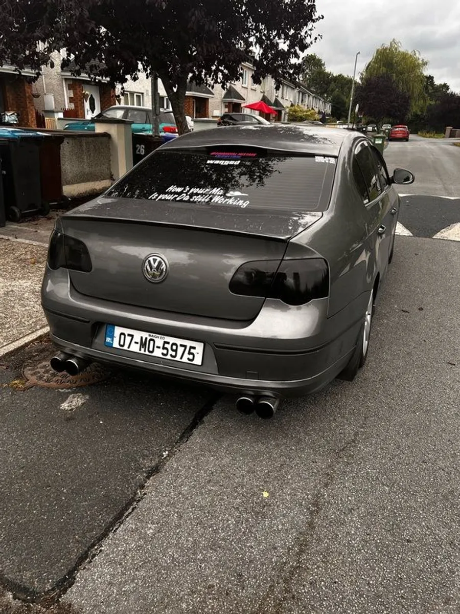 2007 Volkswagen Passat - Image 4