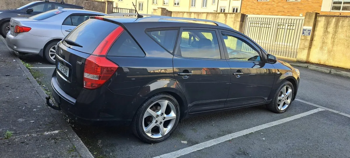 Kia Ceed 2011 - Image 3