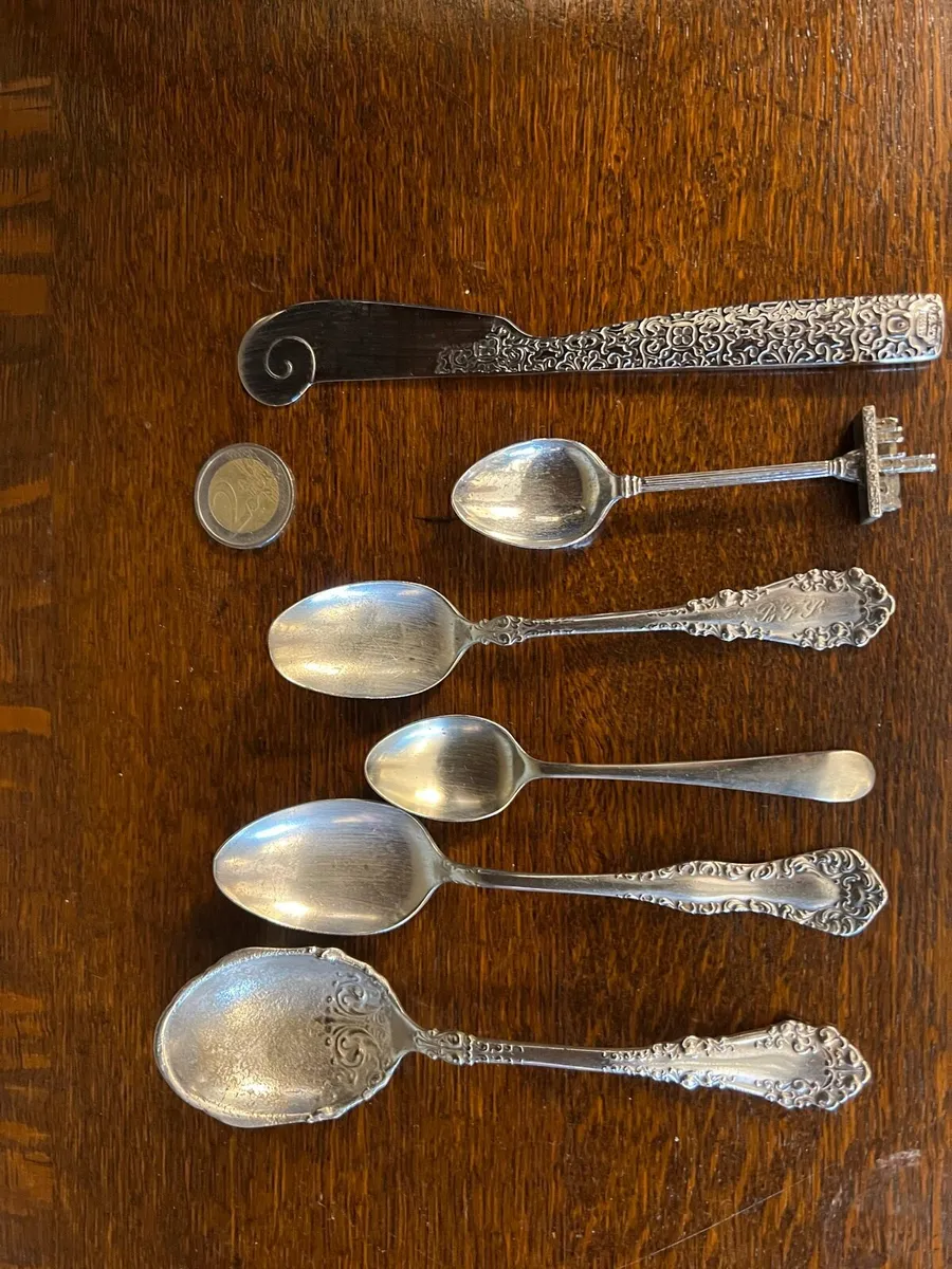 Vintage Cutlery – Mixed Decorative Set - Image 1