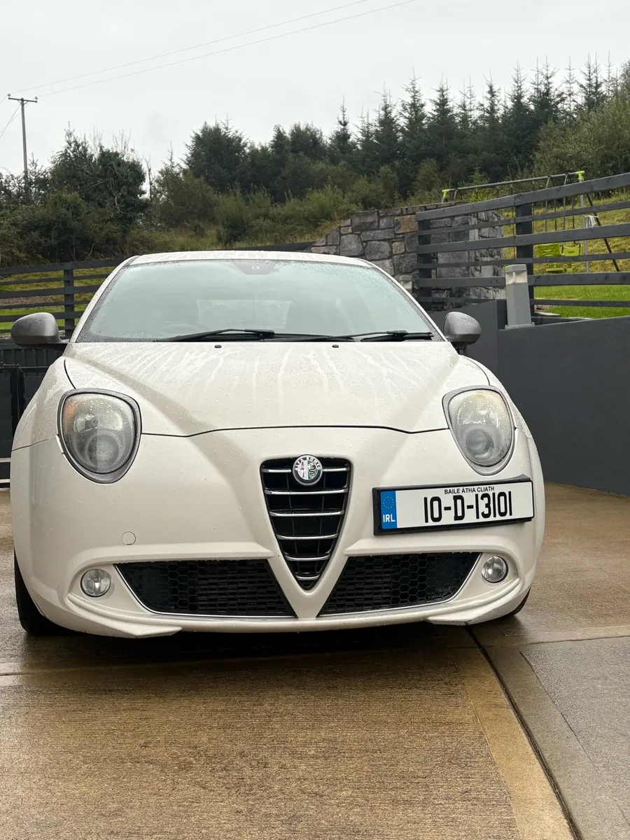 2010 Alfa Romeo Quadrifoglio Verde 170 Bhp - Image 2
