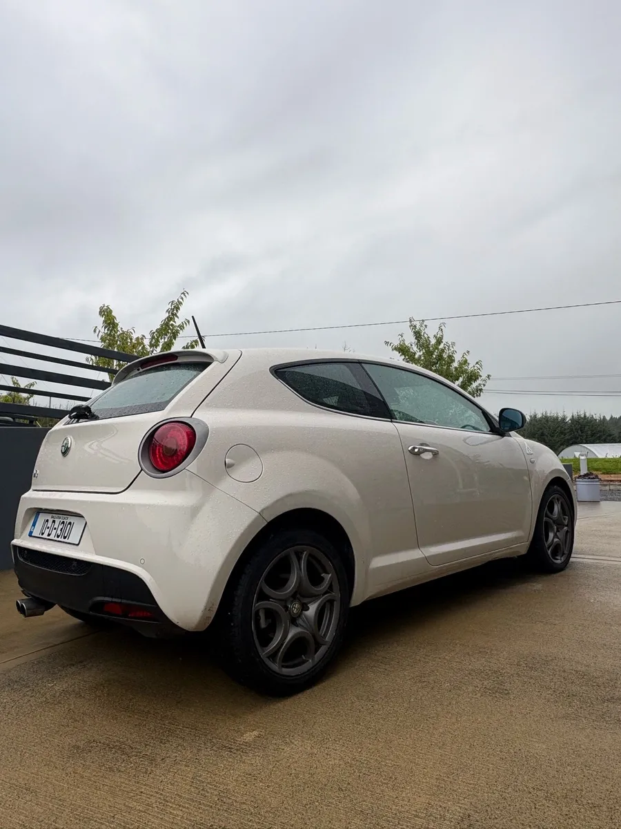 2010 Alfa Romeo Quadrifoglio Verde 170 Bhp - Image 4