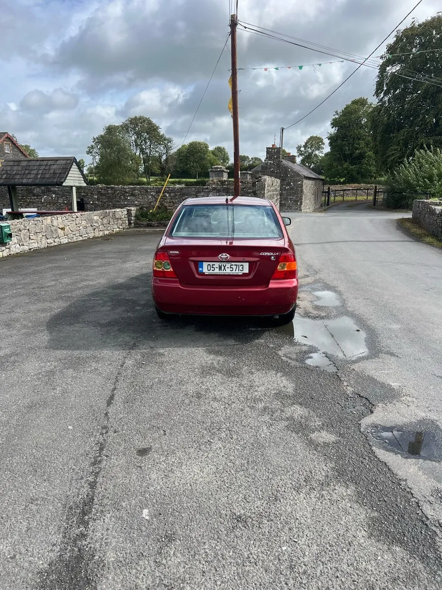 2005 Toyota Corolla - Image 4