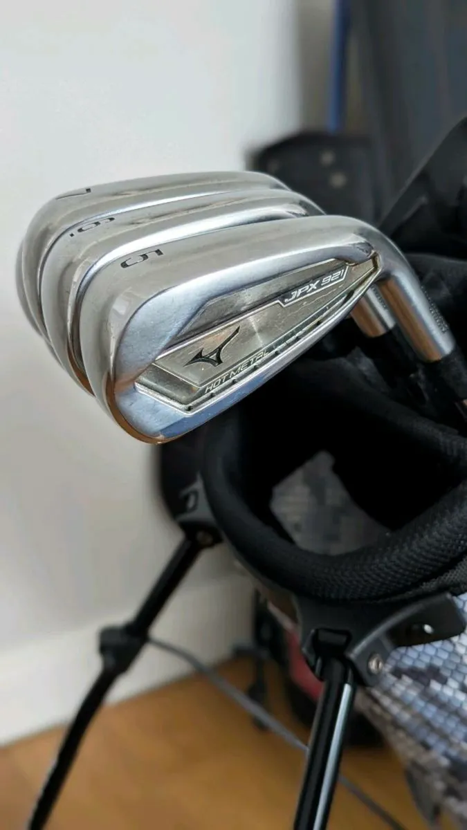 Mizuno JPX 921 Hot Metal Irons (5-pw) - Image 1