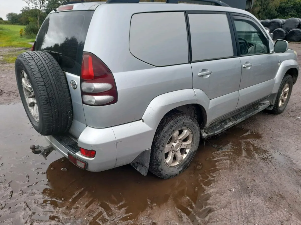 Land cruiser - Image 1