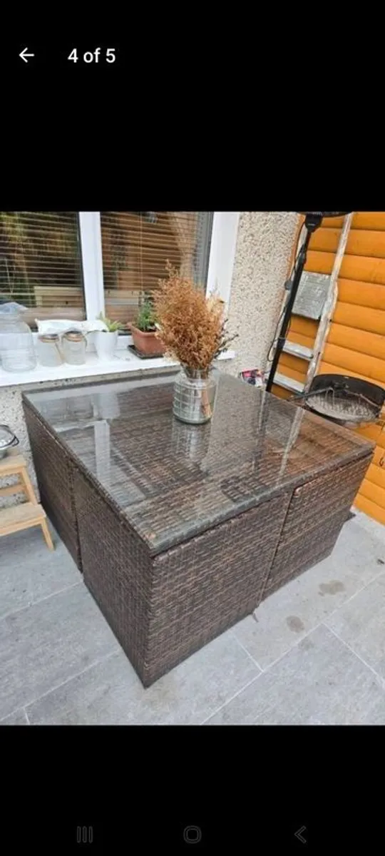 Free Outdoor Patio Set - Image 1
