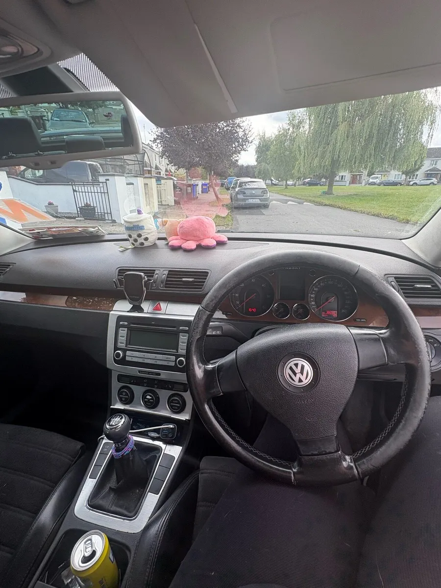 Volkswagen passat b6 - Image 2