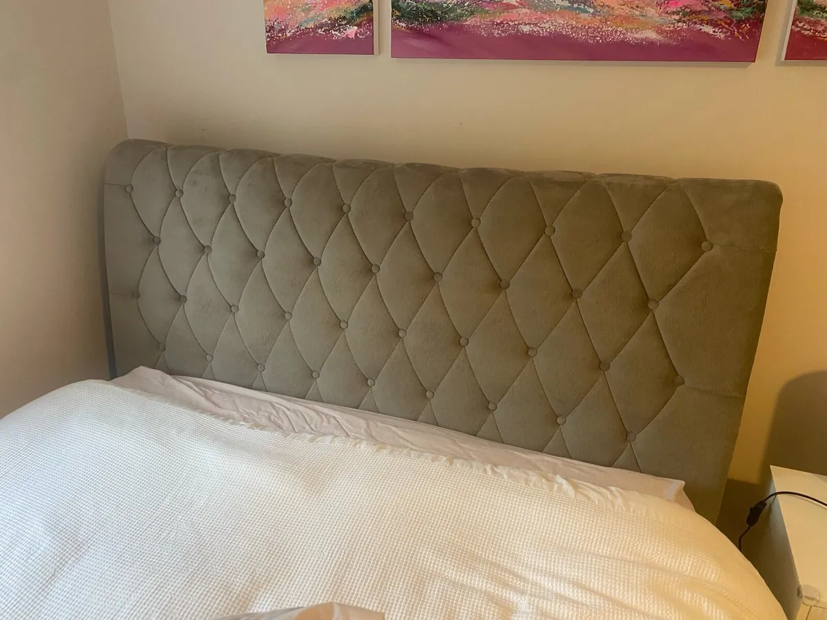 Bed - Image 3