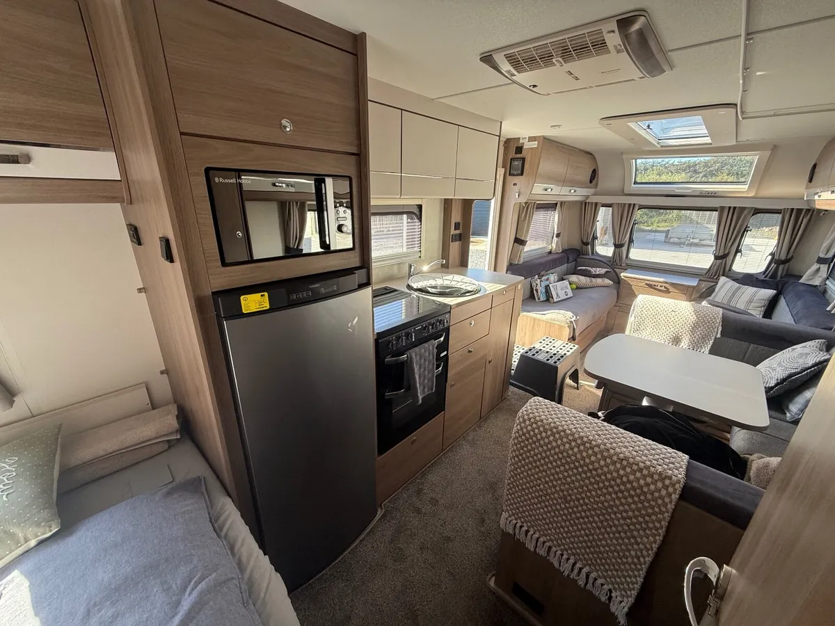 Touring caravan compass Kensington special edition - Image 4