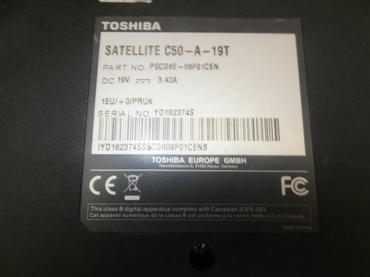 Toshiba laptop - Image 2