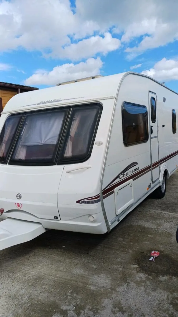 2007 swift charisma 4 berth - Image 1