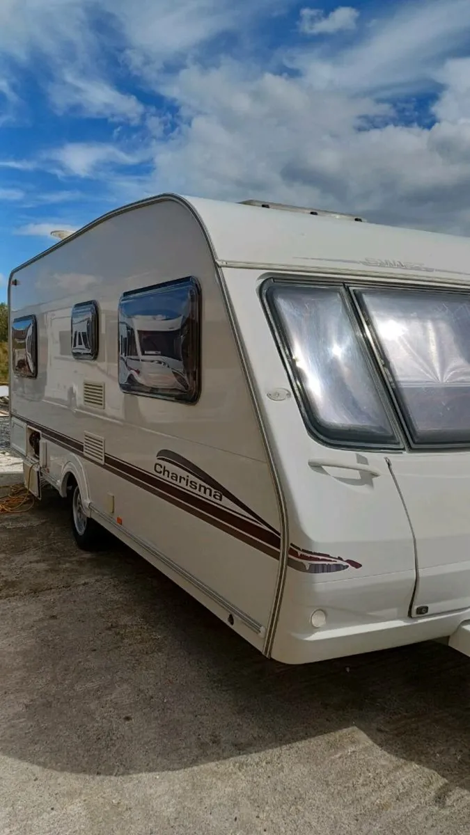 2007 swift charisma 4 berth - Image 2
