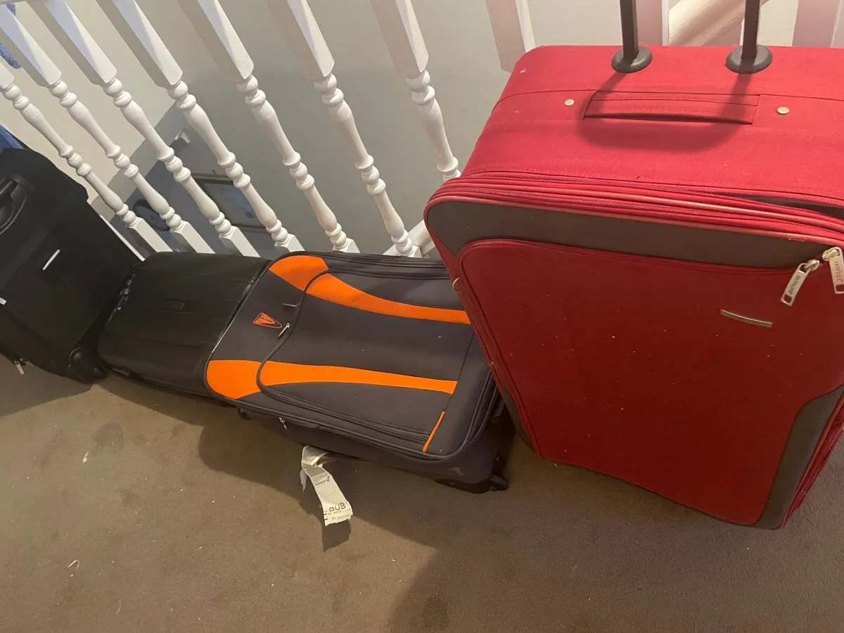Suit cases - Image 1