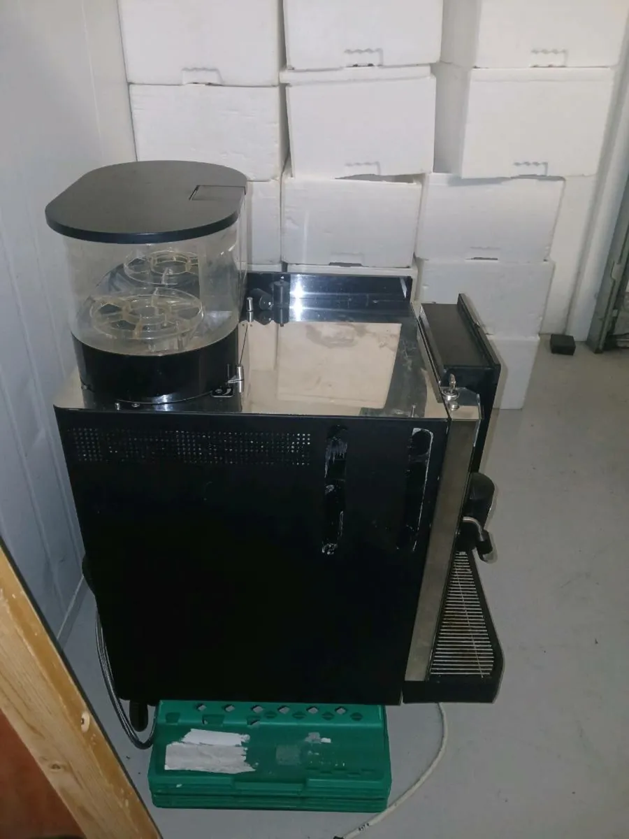 Rex Royal S300 Bean to Cup Coffee Machine - Image 2