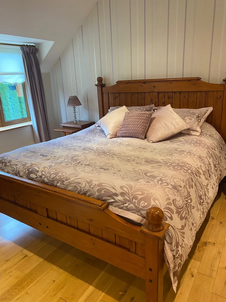 Heritage yesteryear collection superking bed - Image 1