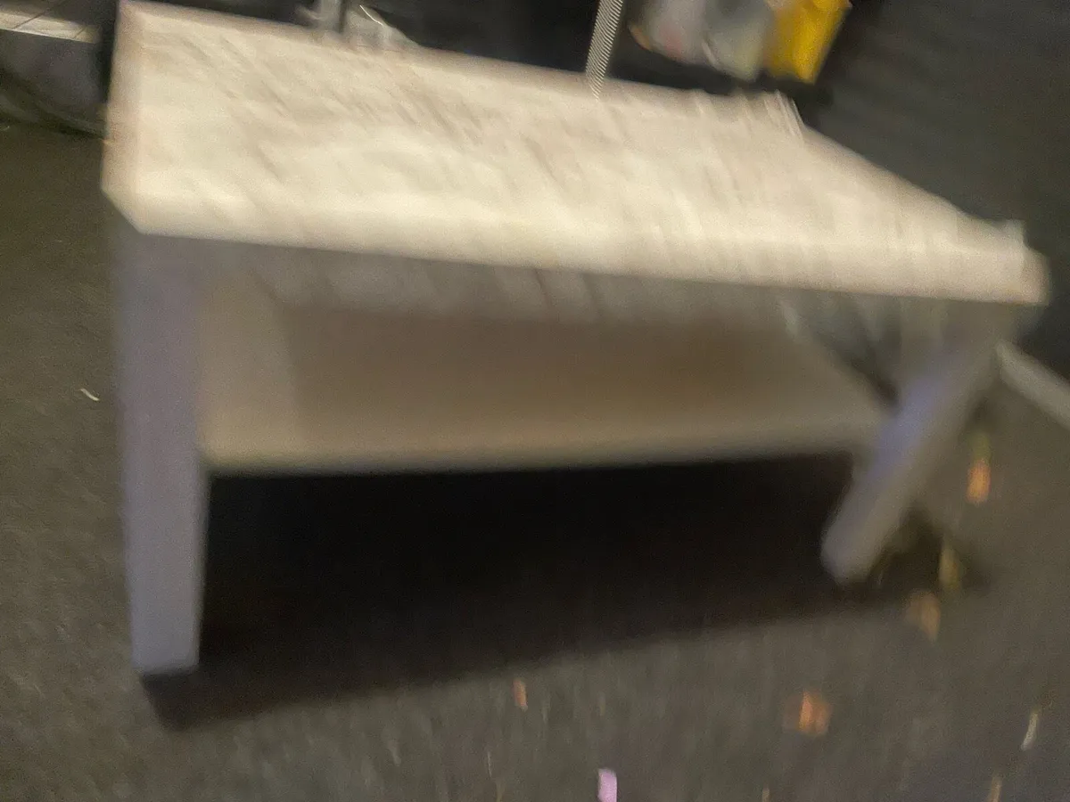 Coffee table - Image 1