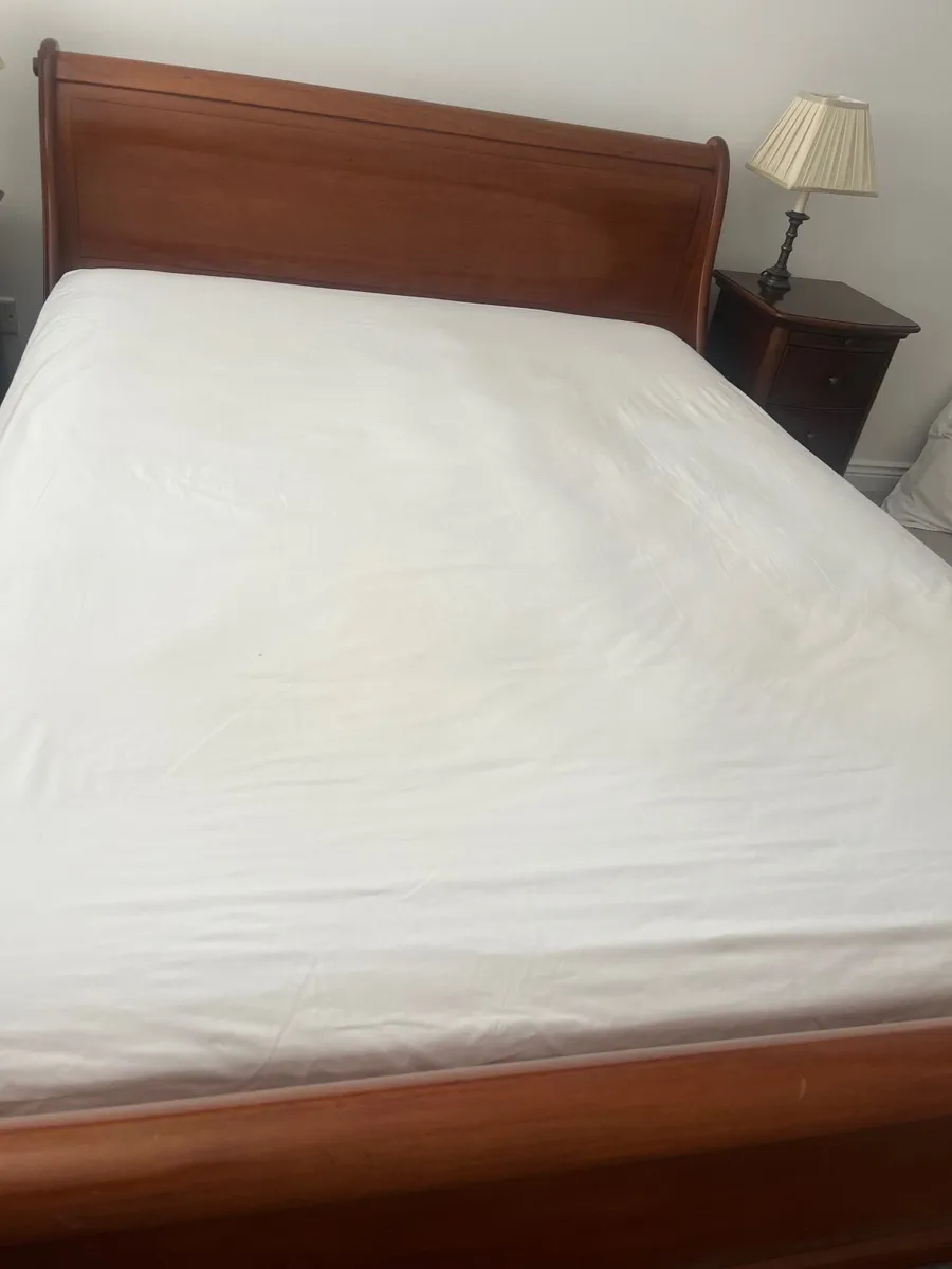 5 foot solid cherry wood sleigh Bed - Image 2