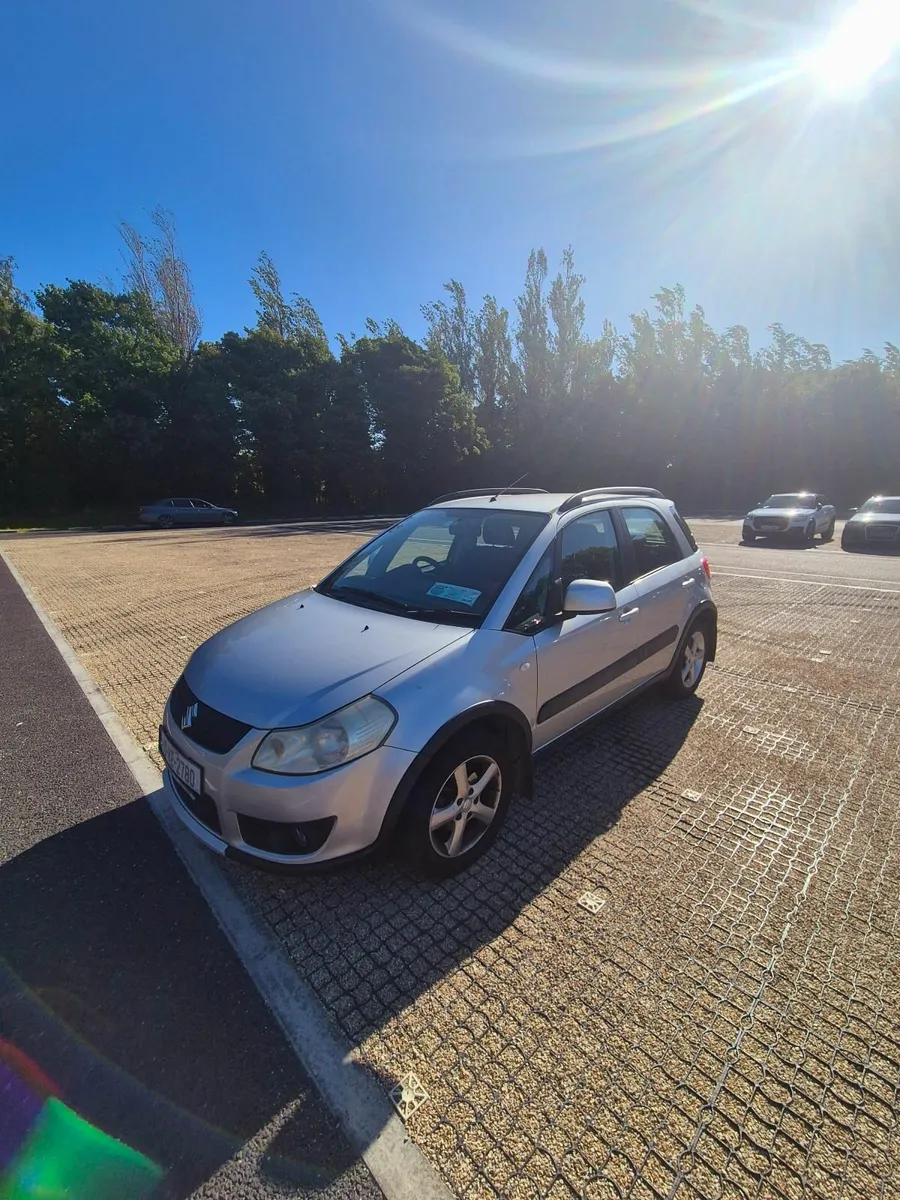 Suzuki SX4 2010 - Image 4