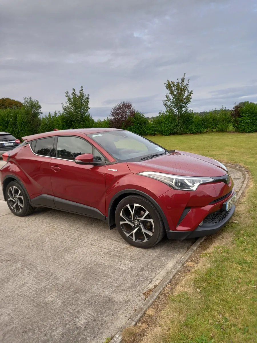 2019 Toyota C-HR 1.8 Petrol Hybrid - Image 2