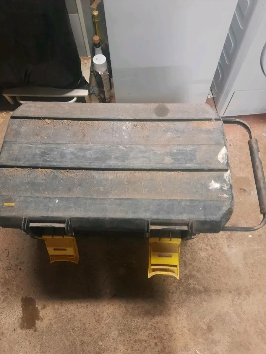 Large toolbox - Image 2