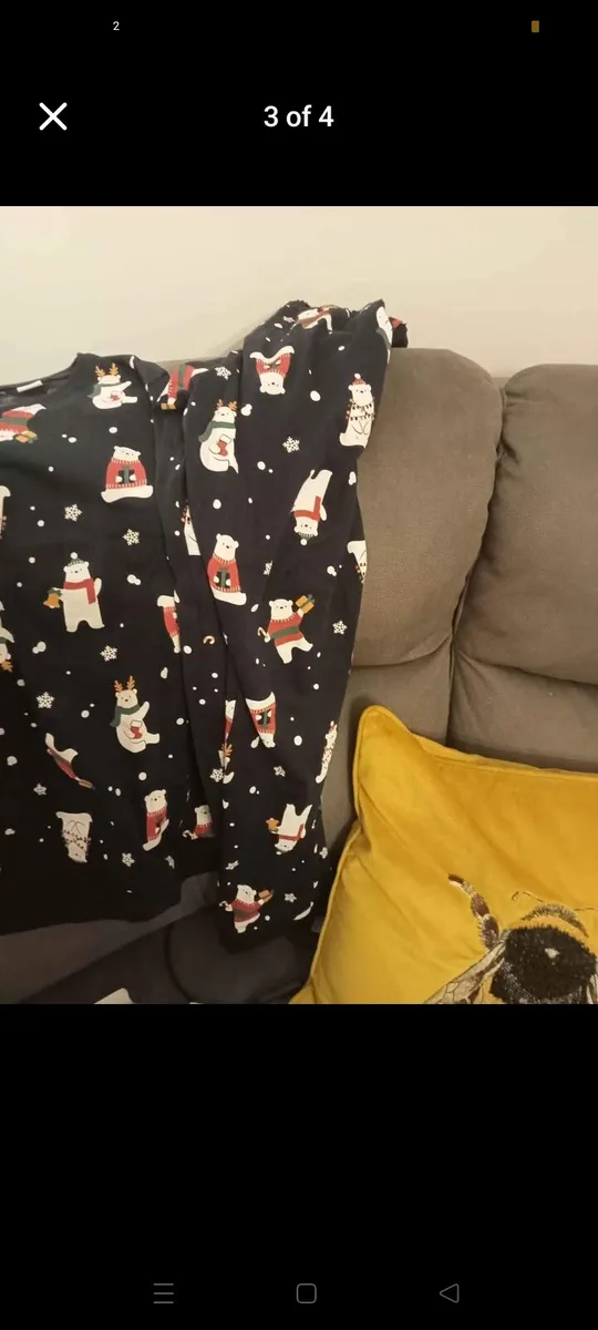 Boys new Xmas pjs 10_12 yrs - Image 3