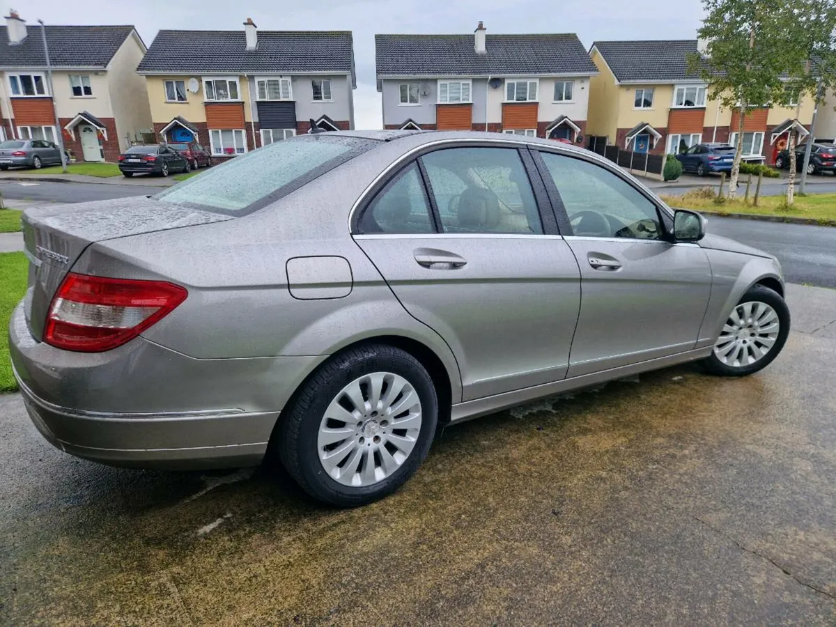 Mercedes C 180 - Image 1